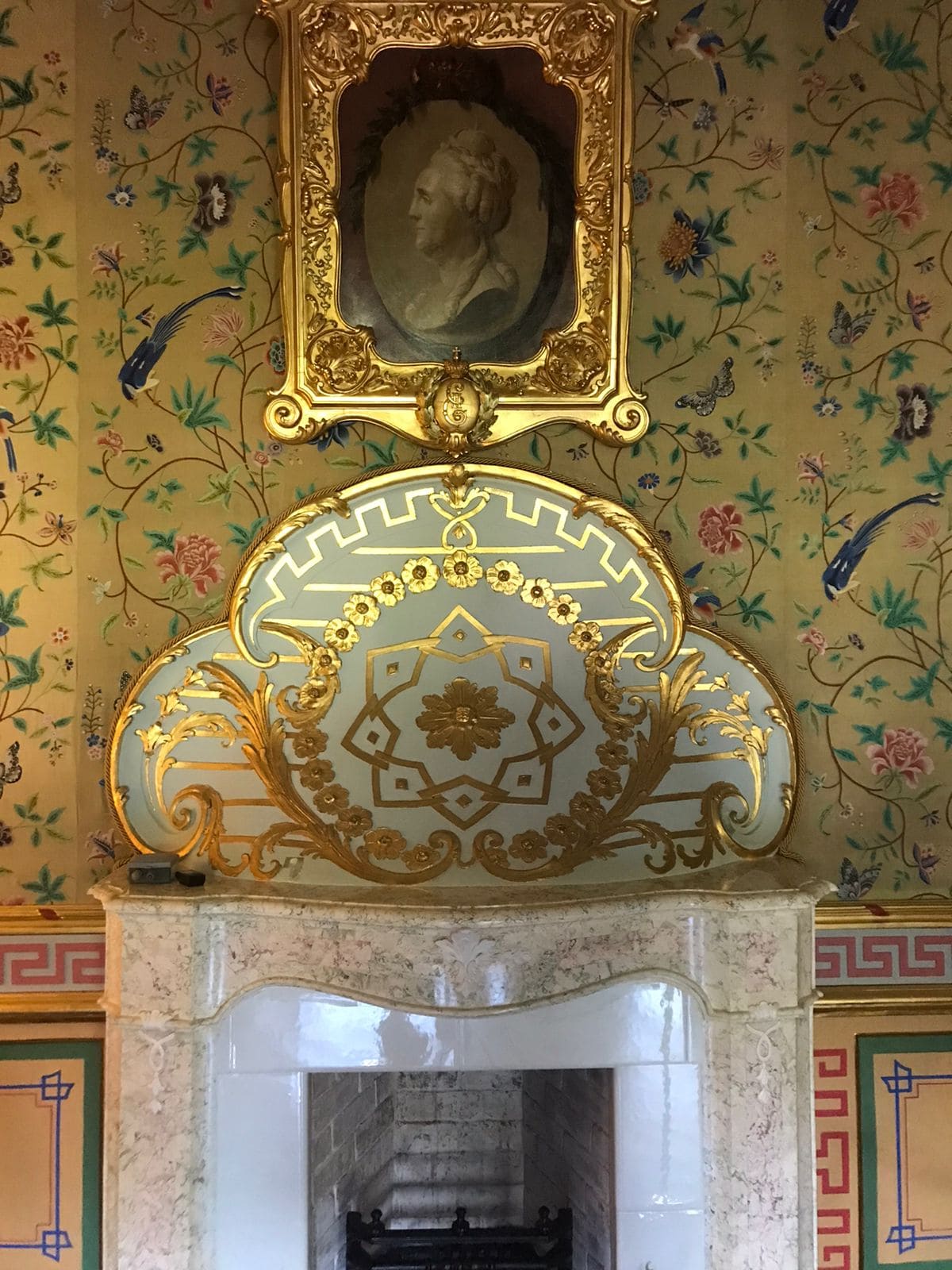 alt=